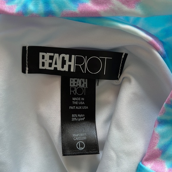 NWOT Beach Riot - Picture 4 of 4